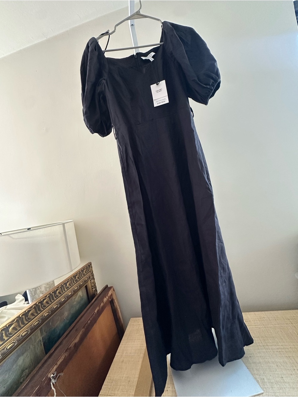 Linen Black Puff-Sleeve Maxi Dress — Classic Evening Maxi